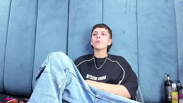 Czat XXX na żywo – Megan_Thompson_