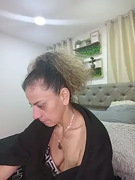 sasi_luna Chat XXX in diretta