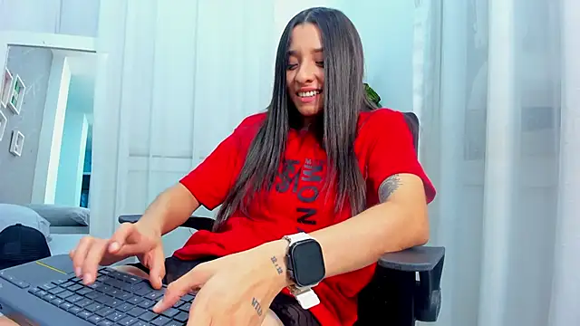 Chat XXX ao vivo de ViictoriiaSaenz