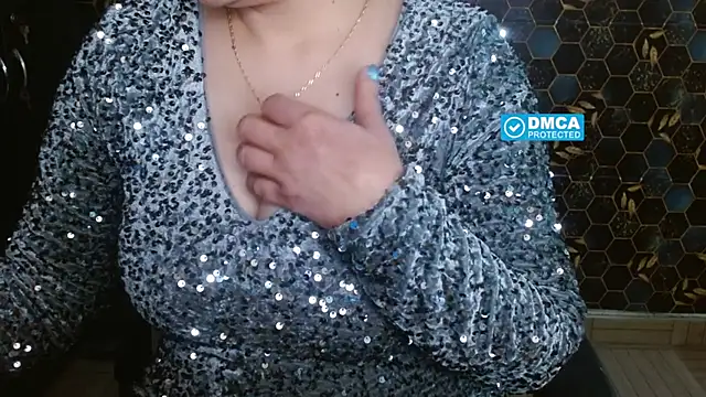 XXX chat uživo modela KinderrJoy