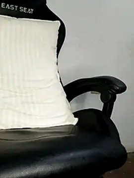 Bosssweet22cm Adlı Modelin Web Kamerası Şovu