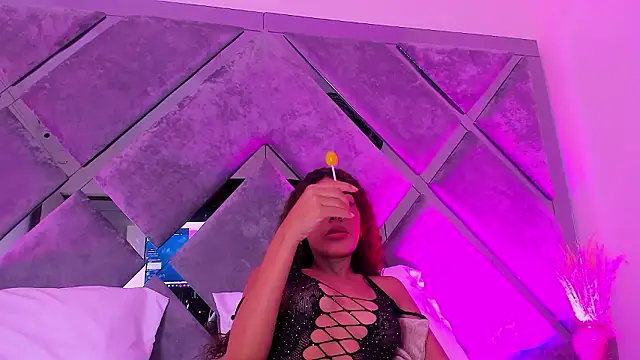 luciagray1 live XXX chat