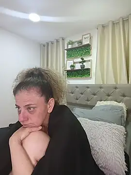 sasi_luna: онлайн-секс-чат