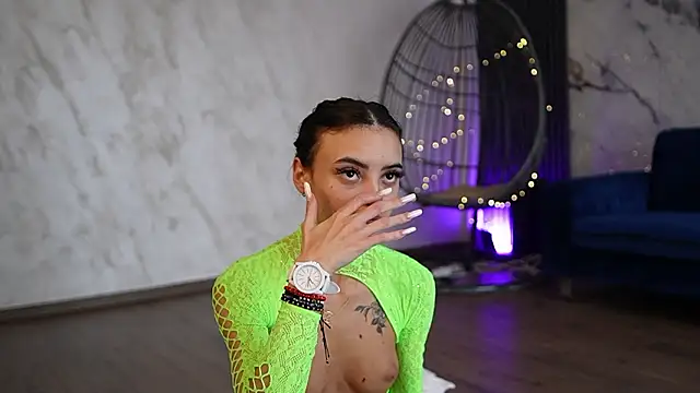 RachelRavee live XXX chat