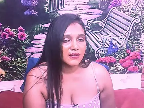 IndianSexyLady20: онлайн-секс-чат