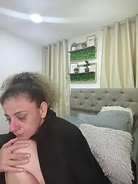 Czat XXX na żywo – sasi_luna