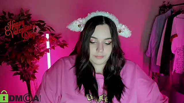 Mia_R0ss লাইভ XXX চ্যাট