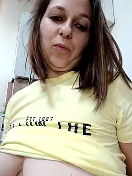 Chat +18 de AdaJoy ao vivo