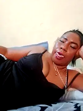 Chat XXX ao vivo de rosmery-navarro