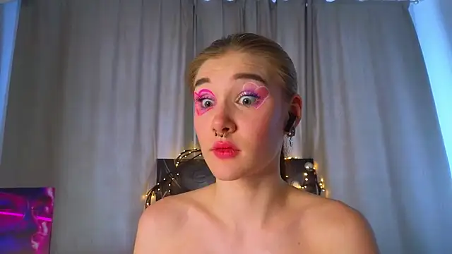 JenniferSullivan 即時 XXX 聊天