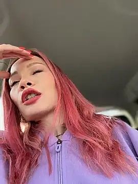 XXX chat uživo modela LavenderHot