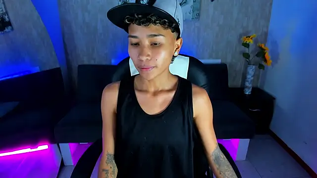 nova_sex01 Adlı Modelin Canlı XXX Sohbeti