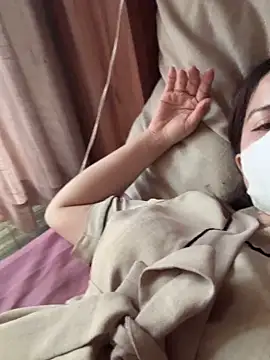 bi_biii 在線直播表演