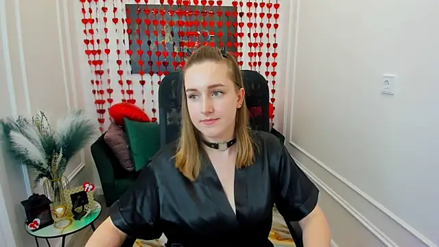 CaseyTerini Adlı Modelin Canlı XXX Sohbeti