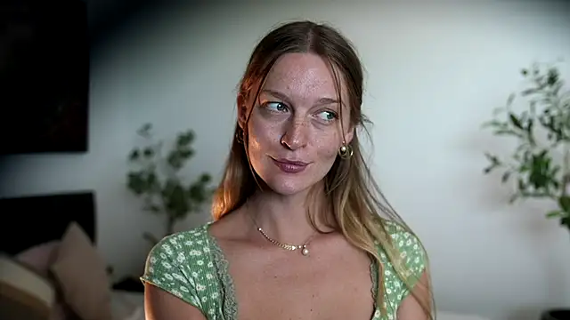 Special___ élő XXX-chatje