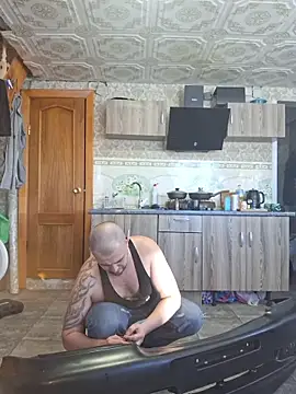 Foxyshaved 现场XXX聊天