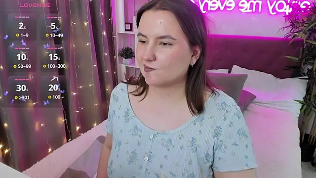 FeralPeach Live XXX Chat