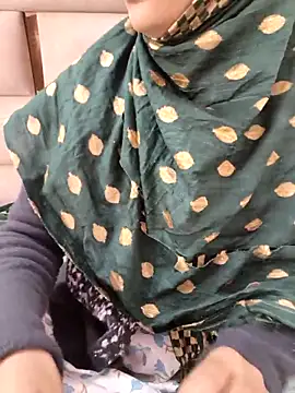 Indian-Aleena Live XXX-Chat