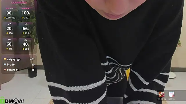 Chat +18 de FlirtyAura ao vivo