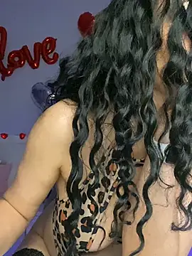 ImperialRice Adlı Modelin Canlı XXX Sohbeti