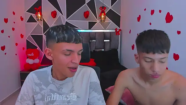 Juan_Nd_Steven Adlı Modelin Web Kamerası Şovu