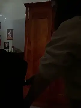 Phale2x 在線直播表演