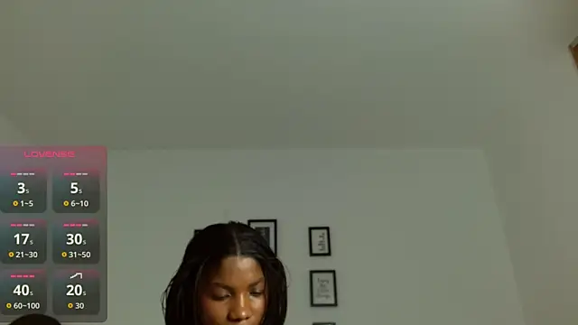 99Black_Girl Adlı Modelin Web Kamerası Şovu