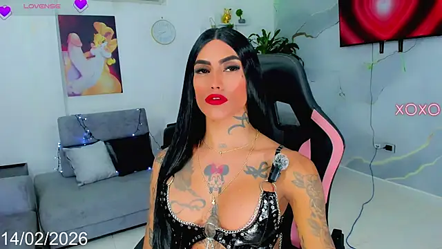 XXX chat uživo modela Nella_Dolls