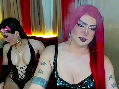 Show modela Incredible_Shemale na web-kameri