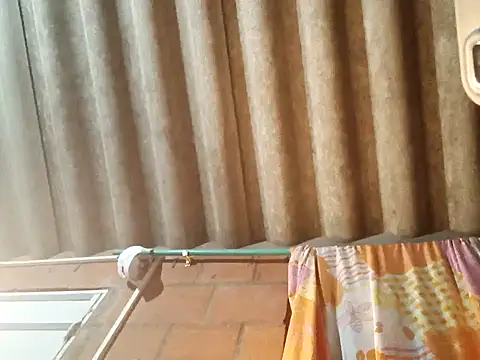 MAXIMO_JHONS Live XXX-chat