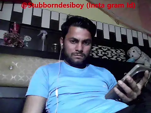 Chat XXX ao vivo de Stubborndesiboy