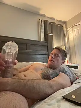 Chat XXX ao vivo de DILFiGuess1