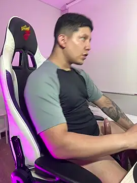 _robertobaggioo 라이브 XXX 채팅