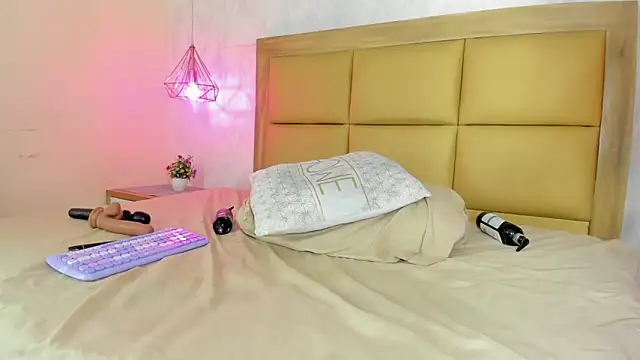 Chat XXX ao vivo de KEIMIRICCI