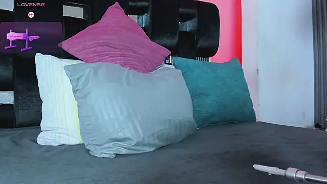 levana1 Live XXX-Chat