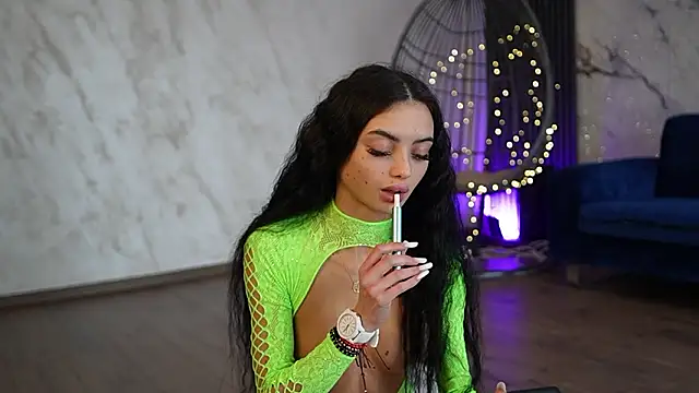 RachelRavee Chat XXX in diretta