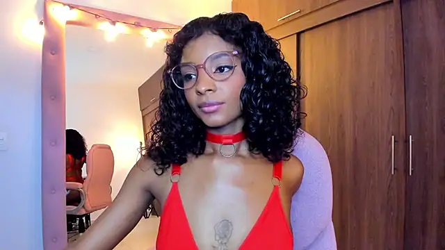 Chat XXX en directo de alikahouston4