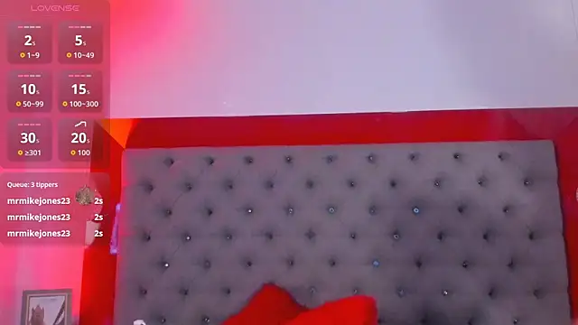 Seren_Bleck: απευθείας συνομιλία ΧΧΧ