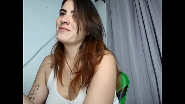 ImSophieFox – Naživo XXX chat