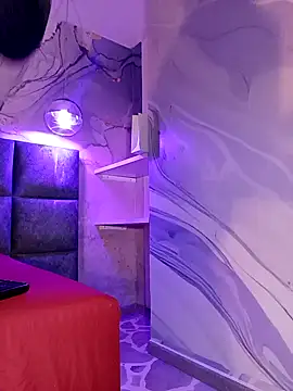 Victoria01_: απευθείας συνομιλία ΧΧΧ