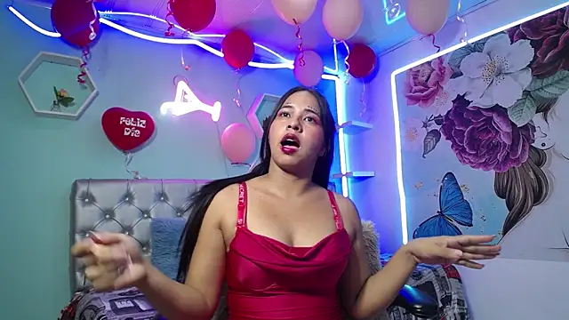 nicol_ross19 লাইভ XXX চ্যাট