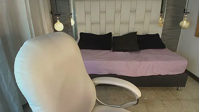 دردشة Thaliaa_Lopez الجنسية المباشرة