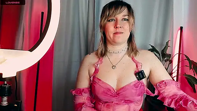 Czat XXX na żywo – 5_in_one