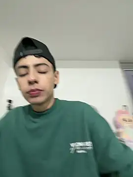 Sebastian_Reed 라이브 XXX 채팅