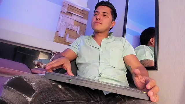 Chat +18 de ThomasMontero ao vivo