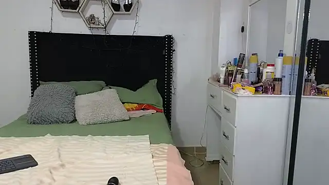 Živý XXX chat charlotte_077