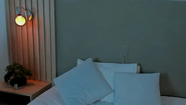 دردشة scarlett_rosse_x الجنسية المباشرة