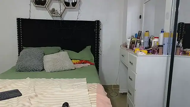 Živý XXX chat charlotte_077