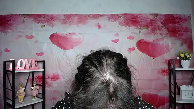 NeonilaLisova: онлайн-секс-чат