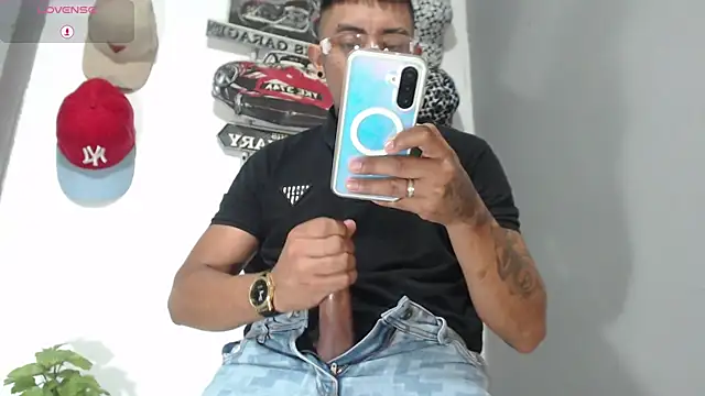 Chat XXX en directo de BASTIAN_NICOLAS_